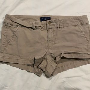 American Eagle Outfitters Pristine